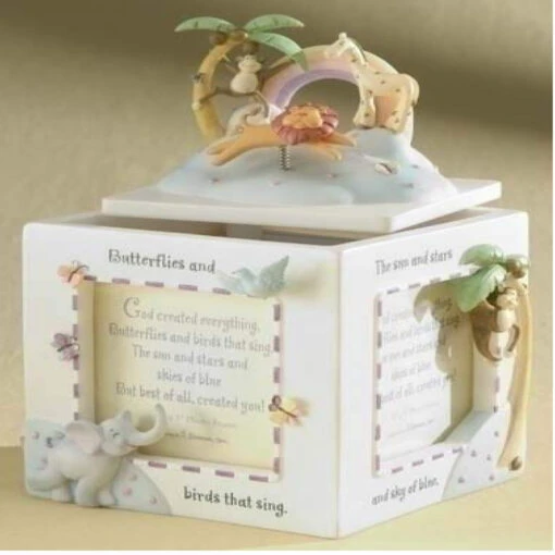 Roman 6.75" White And Green Animals Framed Photo Cube